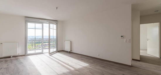 Location appartement 5 pièces 96 m²