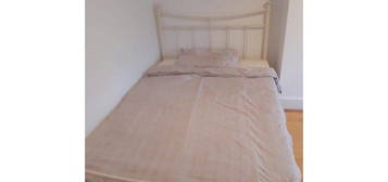 Room to rent in Ferndale Road, Swindon SN2