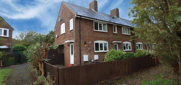 2 bedroom semi-detached house for sale