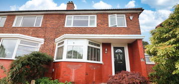 3 bed semi-detached house for sale