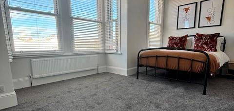 Room to rent in West Road, Westcliff-On-Sea SS0