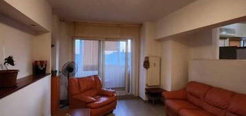 Apartament Dristor, stradal, 5 minute de metrou, mobilat si utilat complet