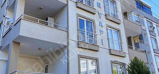 DUMLUPINAR DA 2+1 EŞYALI CADDE ÜZERİ KİRALIK DAİRE