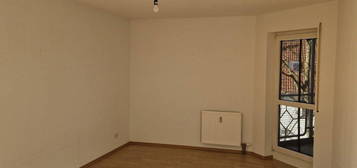 2-Zimmerwohnung mit EBK, Kellerabteil und TG-Stellplatz