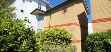 2 bedroom detached house to rent