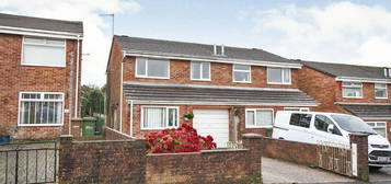 3 bed semi-detached house for sale