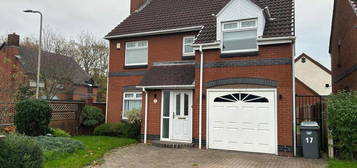 4 bedroom detached house