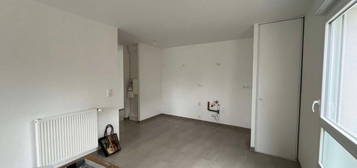 Appartement  à louer, 3 pièces, 2 chambres, 61 m²