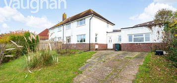 5 bedroom semi-detached house to rent