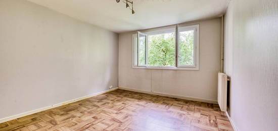 Appartement  à vendre, 3 pièces, 2 chambres, 61 m²