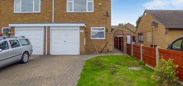 3 bedroom semi-detached house