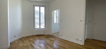 Appartement  à louer, 2 pièces, 1 chambre, 31 m²