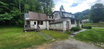 106 Coolidge Hwy, Guilford, VT 05301