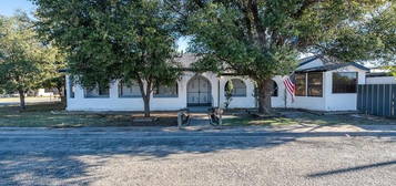 2817 San Antonio St, San Angelo, TX 76901