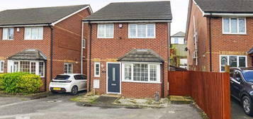 3 bedroom detached house