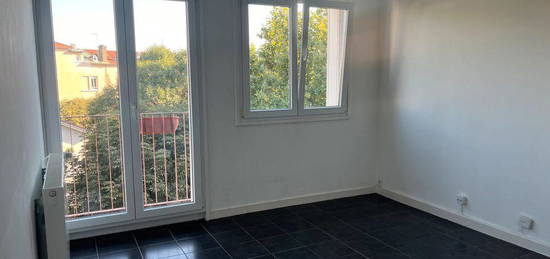 Appartement F3 au Point de jour Lyon 69005