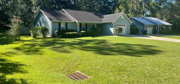 1678 Folkstone Rd, Tallahassee, FL 32312