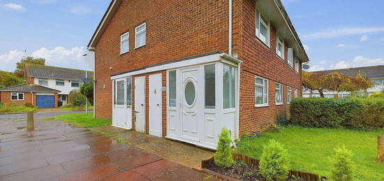 Flat for sale in Vancouver Close, Worthing BN13