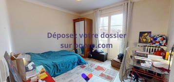 Appartement meublé  à louer, 5 pièces, 4 chambres, 90 m²