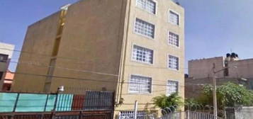 Departamento en Venta en Presidentes Ejidales 1a Sección