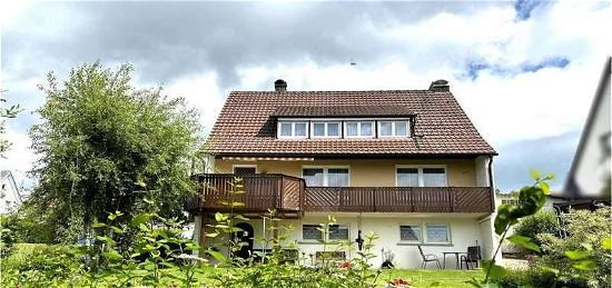Einfamilienhaus mit schöner Südhanglage in Laichingen!