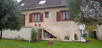 Maison  à vendre, 6 pièces, 3 chambres, 123 m²