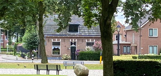 Dorpsstraat 121