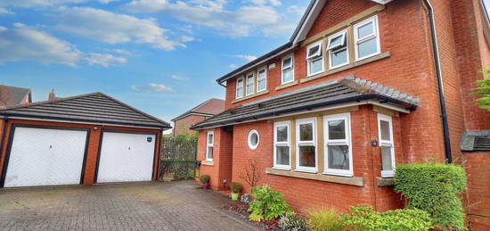 4 bed detached house for sale