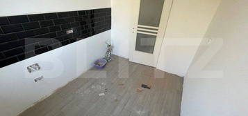 De Vanzare - Apartament 2 camere, 49 mp Utili, Recent Renovat