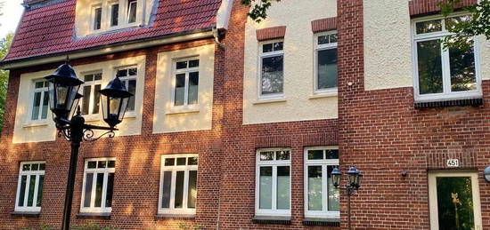 2 Zimmerwohnung mit Gemeinschaftsgarten, Einzug: ab sofort