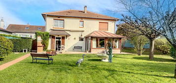 Maison à Champforgeuil de 110m2 avec 4 chambres, garage et terrain de 790 m2