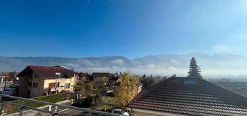 Maison très récente T5 de grand standing au coeur du village de Crolles, secteur calme et pavilionnaire