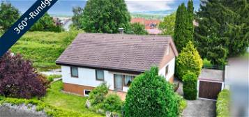 Gemütliches Einfamilienhaus mit schönem Garten in 72379 Hechingen-Sickingen