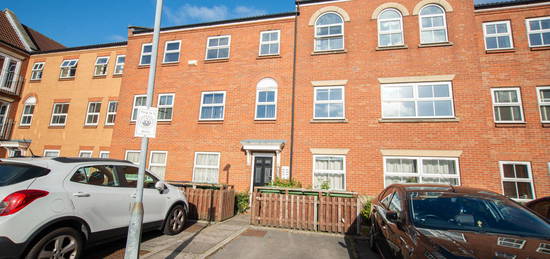 2 bed flat to rent