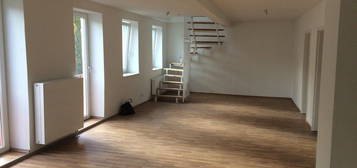 Maisonette-Wohnung- 100qm -klimatisiert-