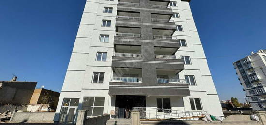 MÜKEMMEL KONUMLU 3+1 SIFIR DAİRE