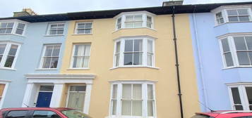 7 bed property to rent