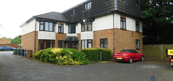 2 bedroom ground floor flat