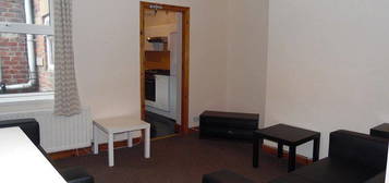 Maisonette to rent in Deuchar Street, Newcastle Upon Tyne NE2