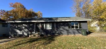 912 James Pl Unit 5, Danville, IL 61832