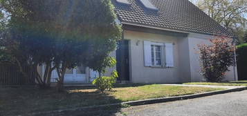 Maison  à vendre, 5 pièces, 4 chambres, 135 m²