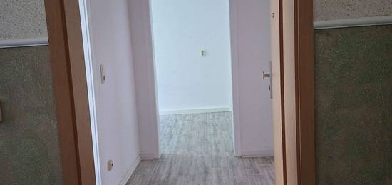 Für kurzentschlossene.  1,5-Zimmer-Wohnung in Erfurt