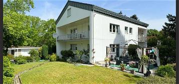 Großes und charmantes 3-Familienhaus in Bergwald!