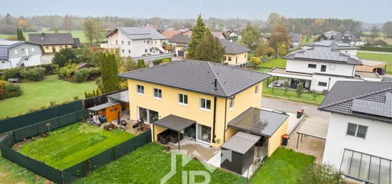 Neubau ÖKO-Doppelhaus in ruhiger Lage mit top Anbindung