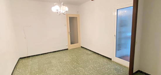 Piso en venta en Carrer de Malgrat, Porta