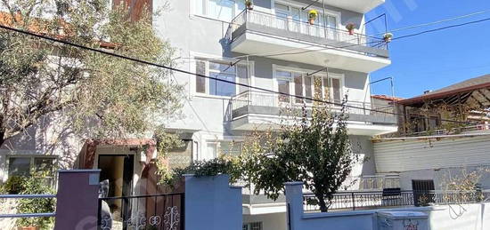 ŞELALE GAYRİMENKUL'DEN KULLANIŞLI KİRALIK 2+1 DAİRE