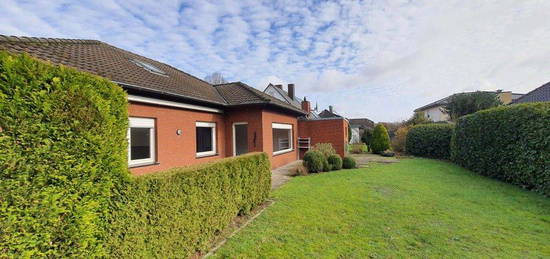 Bungalow zum Wohlfühlen mit sonnenausgerichtetem Garten.