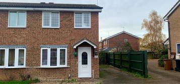 2 bedroom semi-detached house for sale