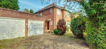 3 bed detached house for sale