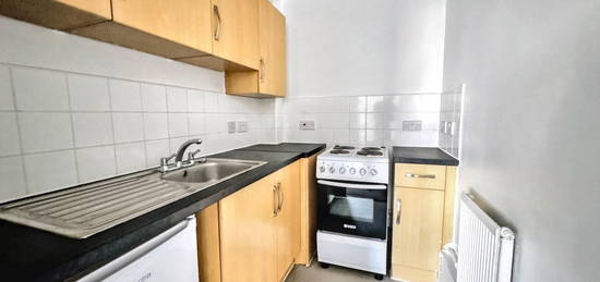 Flat to rent in Perry Street, Easton, Bristol BS5